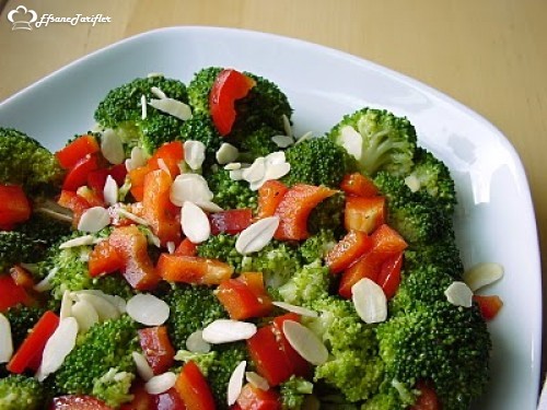 Brokoli Salatası Tarifi Brokoli Salatası Nasıl Yapılır