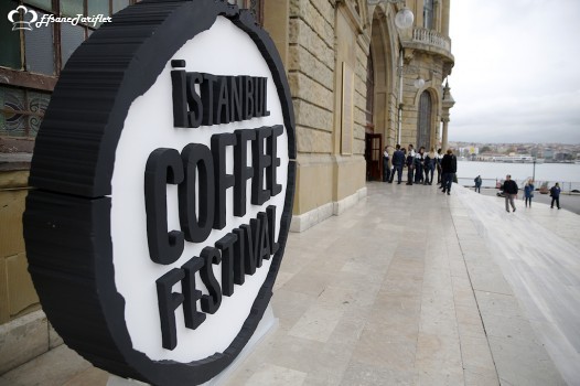 Bu sene 3.cüsü düzenlenecek olan İstanbul Coffe Festival 2016 Haydarpaşa tren garında kapılarını açıyor,Sektörün duayenleri Dünyanın farklı bölgelerinden gelen kahvelerle buluşuyor.