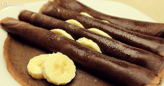 Çikolatalı Krep Tarifi Çikolatalı Krep Nasıl Yapılır