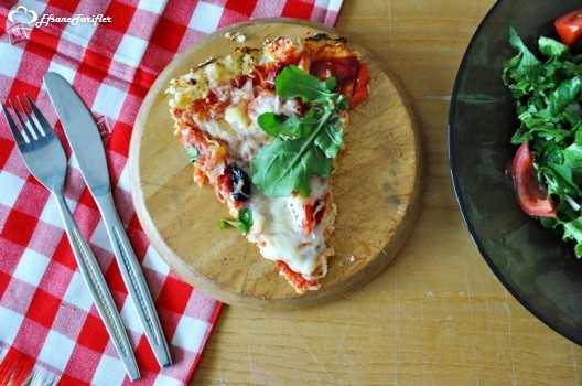 Unsuz Yağsız Pizza Tarifi Unsuz Yağsız Pizza Nasıl Yapılır