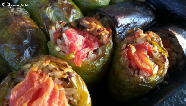 Fırında Kıymalı Dolma Tarifi Fırında Kıymalı Dolma Nasıl Yapılır