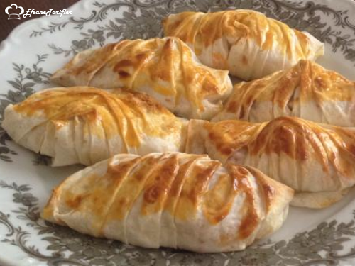 Sosisli Midye Börek