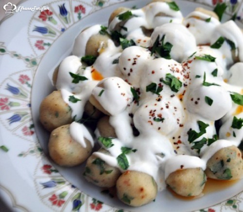 Yoğurtlu Patates Topları Tarifi Yoğurtlu Patates Topları Nasıl Yapılır