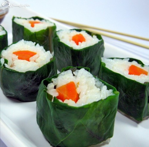 Sushi Tarifi (Yalancı Suşi) Tarifi Sushi Tarifi (Yalancı Suşi) Nasıl Yapılır