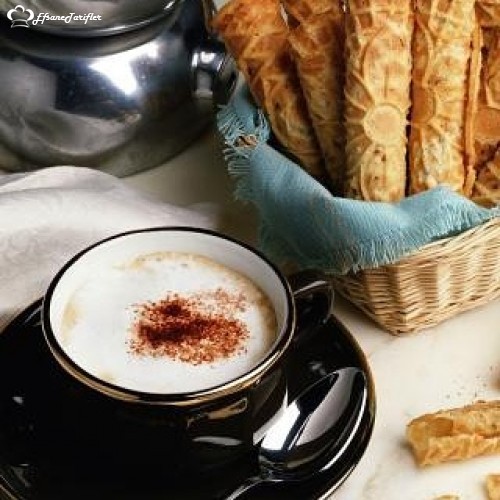 Pazartesi Sabah Kahvenizin Yanına Hindistan Cevizi Aroması İle Yapılmış İnce Waffle Külahları Sizi Daha Mutlu Edecektir.