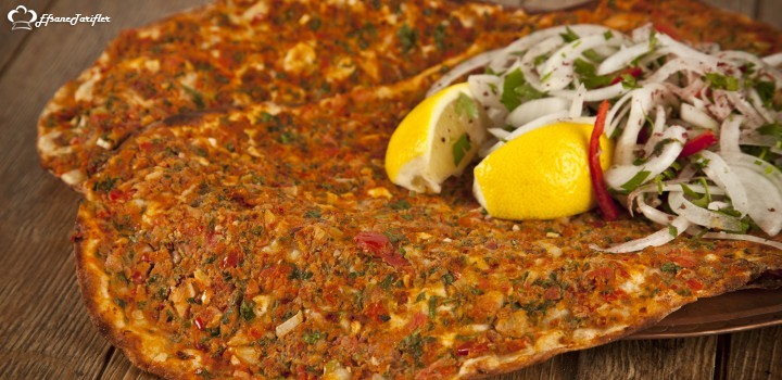 Adana lahmacunu bildiğimiz lahmacun kadar büyük olmayan fındık lahmacun kadarda küçük olmayan lahmacun çeşididir. :)