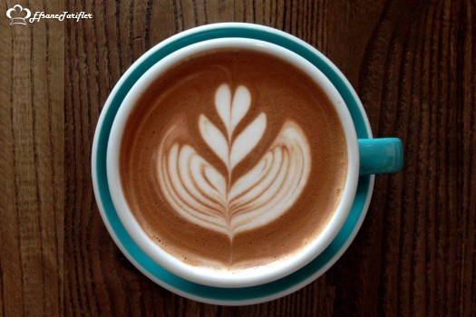 Kahve İçmek, İyi Bir Kahve Yapmak ve İyi Bir Yerde Kahve İçebilmek Önemli Bir Sanattır. Tam İstediğiniz Gibi Bir Kahve Günün Bütün Yorgunluğunu Alır...