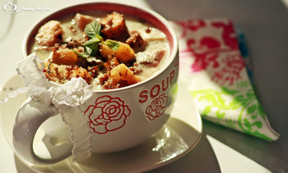 Kış mevsiminde içinizi ve ruhunuzu ısıtacak  PUMPUM Çorbası  Karadeniz Mutfağına has bu nefis çorbayı deneyin ve afiyetle yiyin.. :)