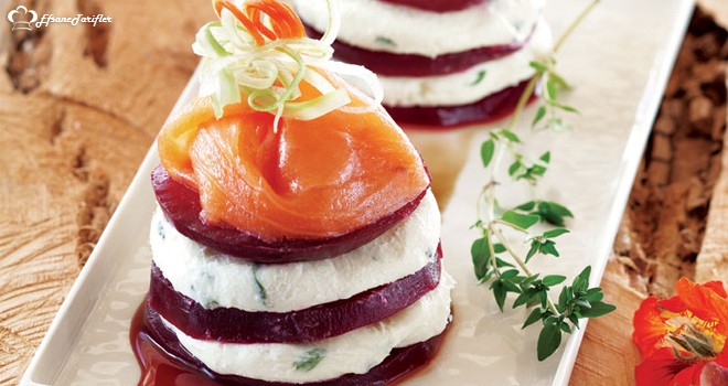  Pancarlı Somon Salatası  Çok lezzetli olmasının yanında oldukça besleyici :)