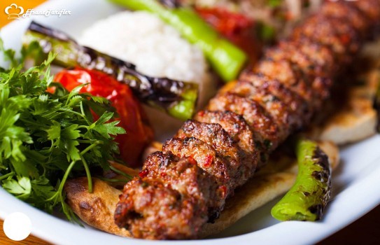  Urfa Kebabı   Gün içinde öğlen ve akşamları tüketmenin yanı sıra tadına doyamadık ve dönmeden son kez bir daha yiyelim dedik :)